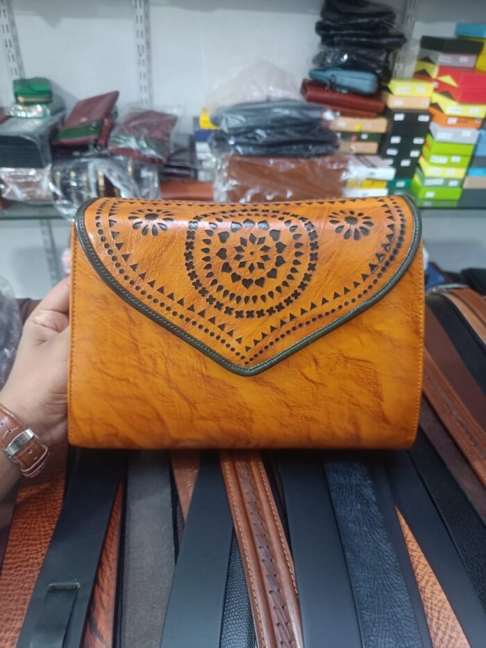 LADIES HAND BAG