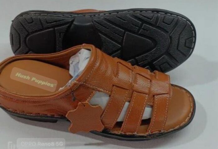 LEATHER SANDAL