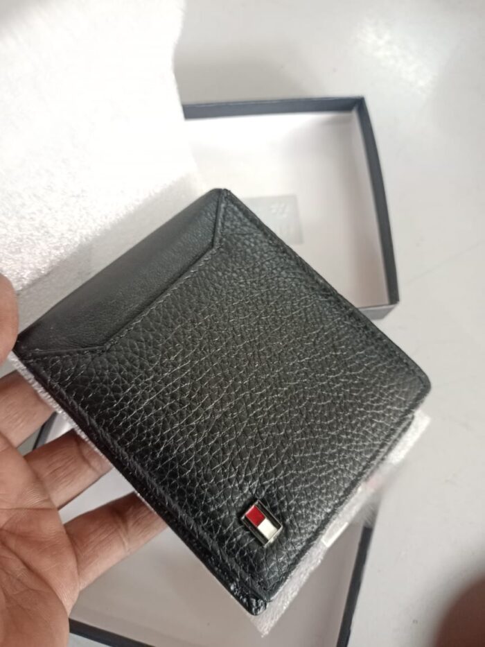 LEATHER WALLET